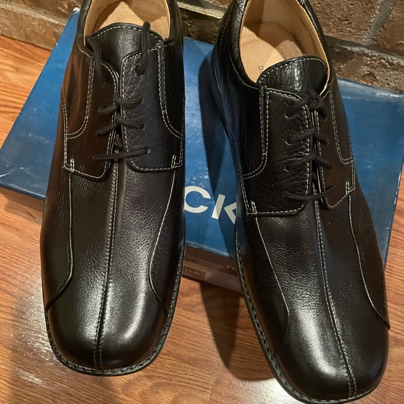 NWT Dockers Men Shoes - Picture 3 of 4